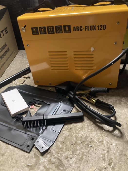 Зварювальний напівавтомат Kaiser Arc-Flux 120 сварочный полуавтомат