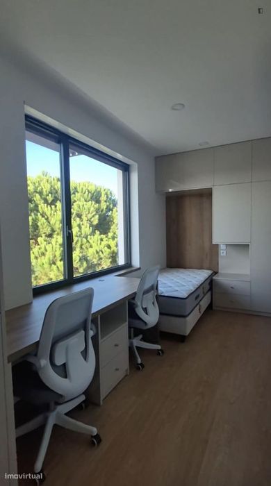 Quarto - localizado em Aveiro