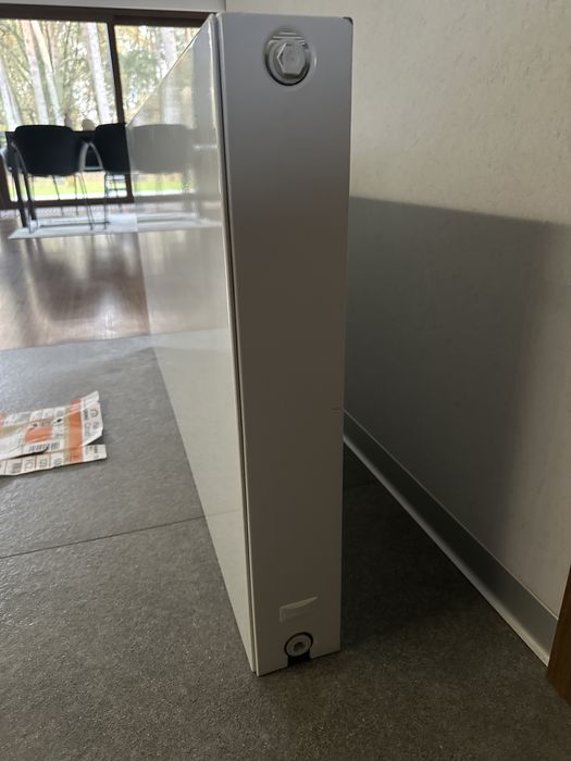 Grzejnik Purmo gładki panel elegancki, nowy