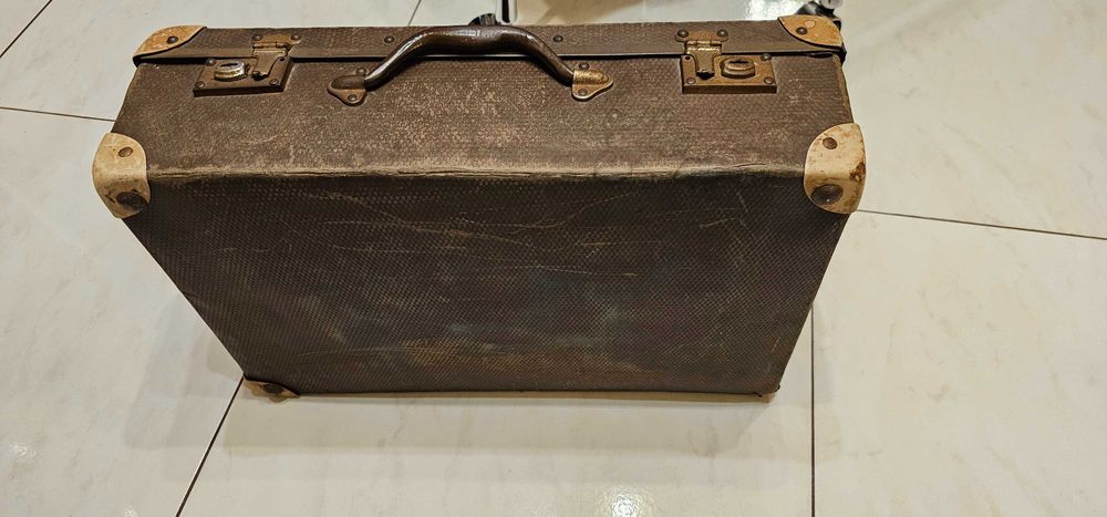 Mala de viagem antiga