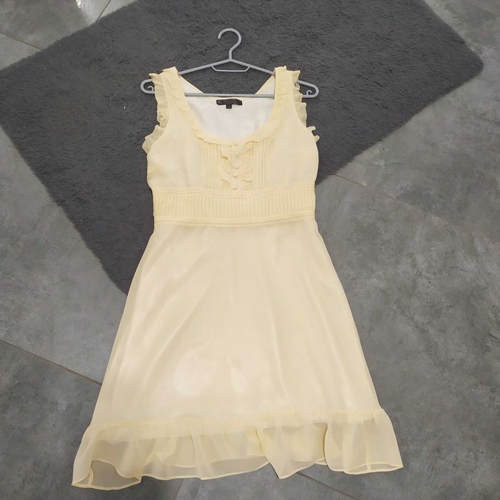 Sukienka z jedwabiu firmy ASOS r. 36/38