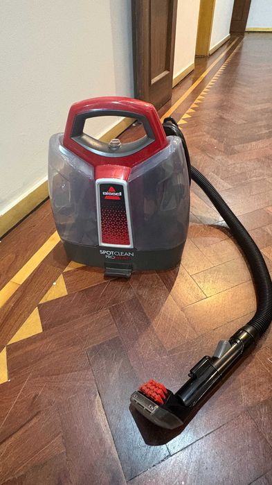 Bissell SpotClean Pro Heat, máquina de limpar sofás e alcatifas