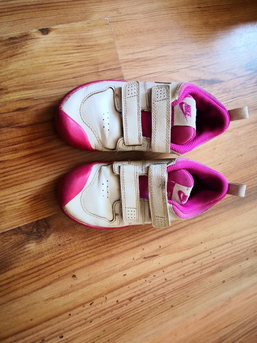 Buty dla dziewczynki roz 27-17.5cn
