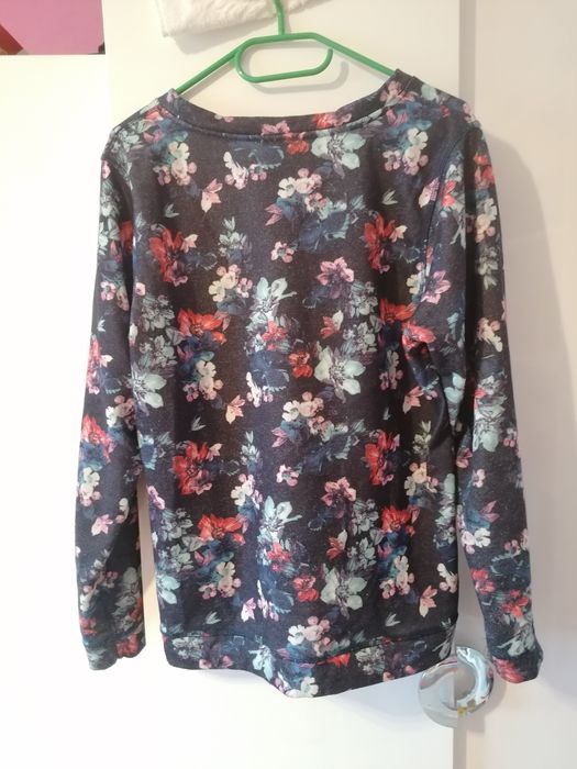Bluza granatowa w kwiaty M