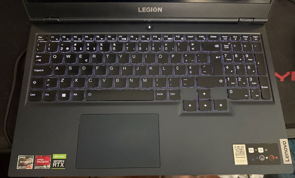 Portátil Gaming Lenovo Legion 15.6” 165Hz Ryzen 7 16GB RAM 512GB NVME Nvidia RTX3060 6GB