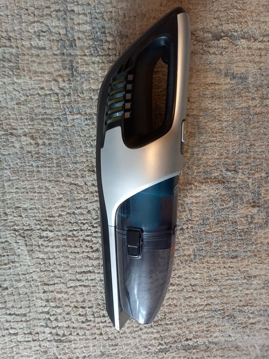 Philips PowerPro Aqua odkurzacz bezprzewodowy z funkcją mycia