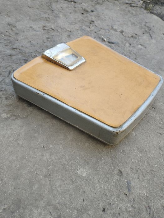 Весы напольные времён ссср