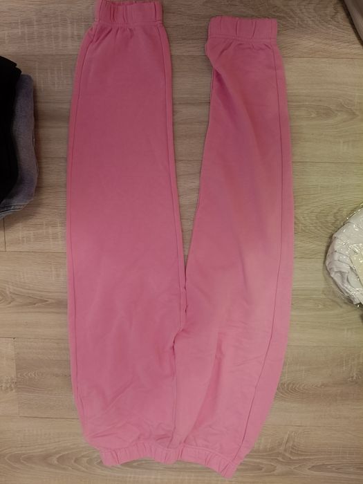 Paka ubrań damskich