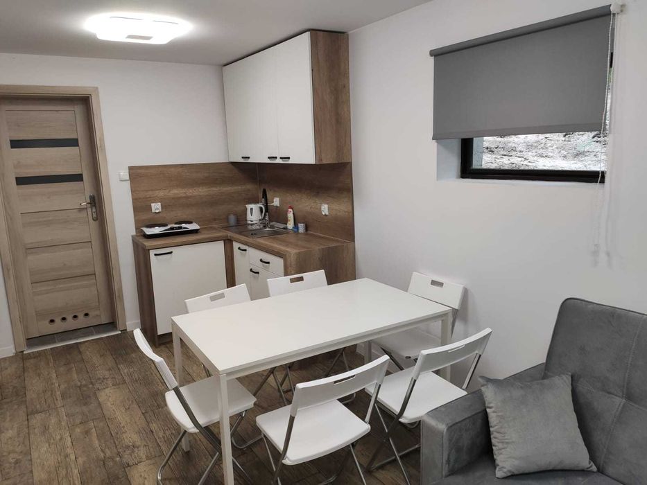 Widok na jezioro 4 pokoje KOMINEK