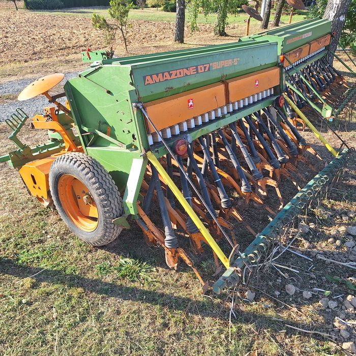 AMAZONE D7 Zestaw Uprawowo Siewny 2,5m brona wahadłowa