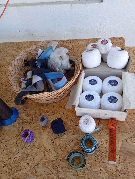 Material de costura,crochê e malhas