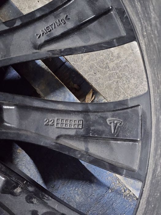 GoAvto купити диски Tesla 5х114,3 r21