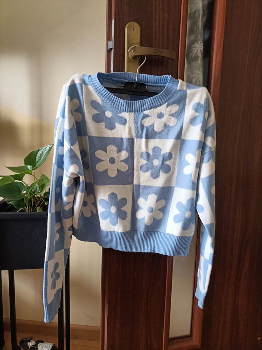 Sweterek dla dziewczyny w rozmiarze xs