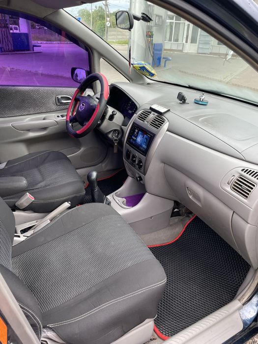 Mazda Premacy 2001р