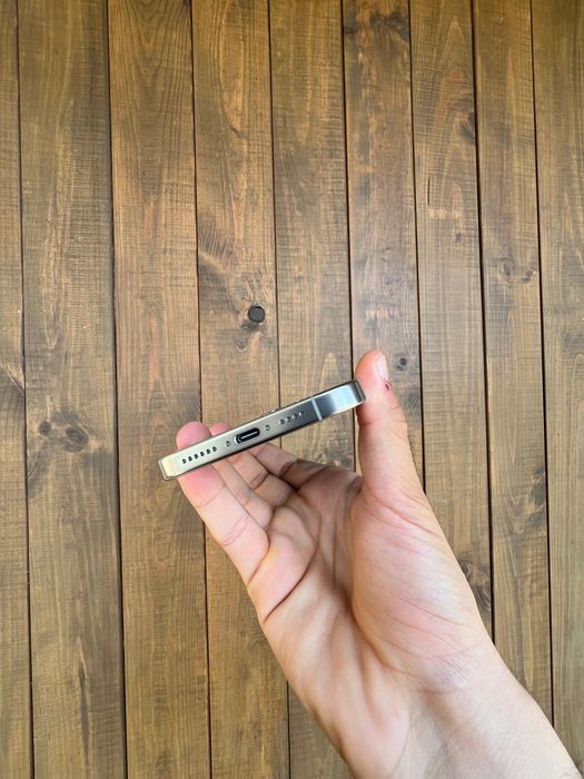 iPhone 16 Pro max 256Gb