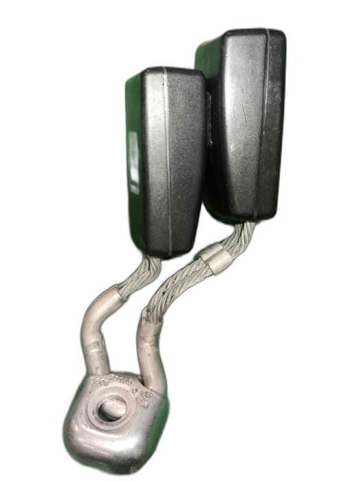 Encaixe de Cinto Central VW GOLF V