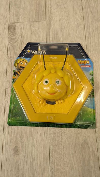 Lampka nocna dla dziecka pszczółka Maja.
