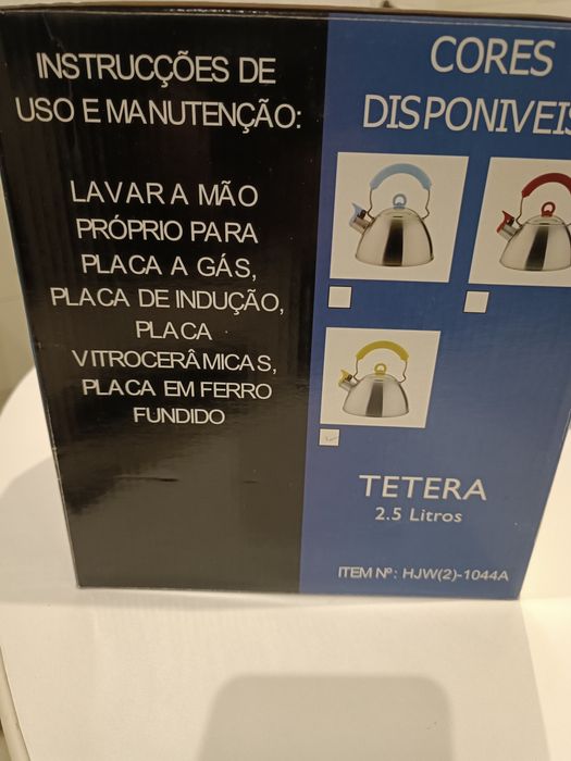 Chaleira inox com pega de borracha amarela