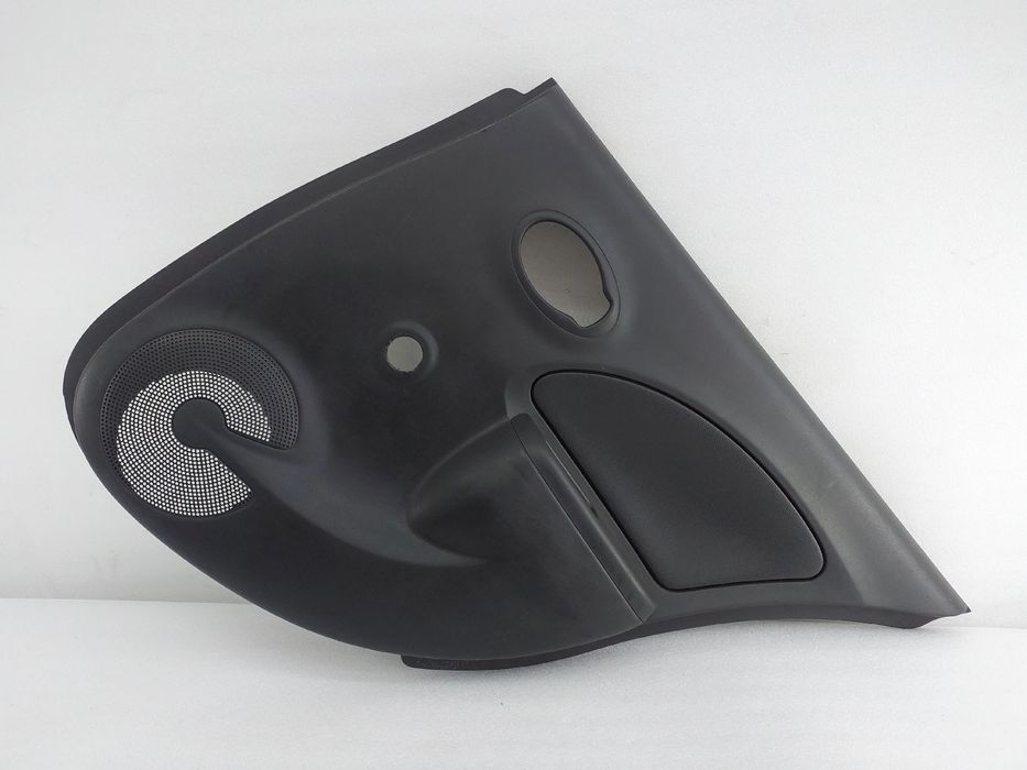 Forra porta / quartela trás direita NISSAN Micra IV (K13)