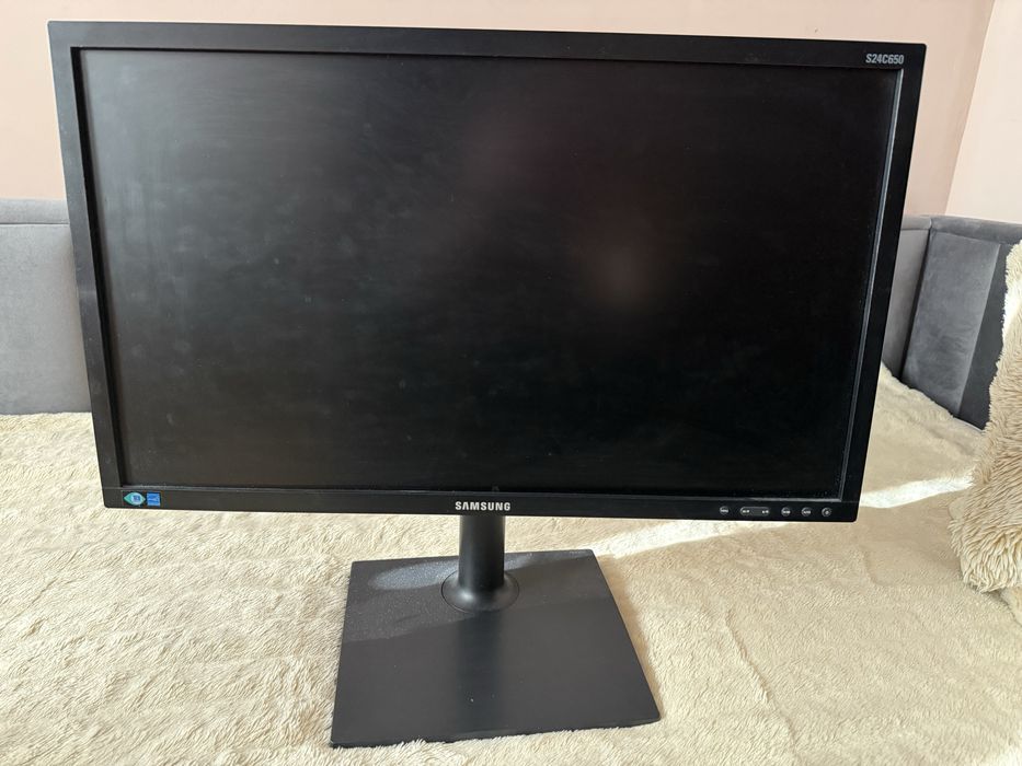 Монітор Samsung LS24C65UPCX/UA, 24 дюйми, Full HD (1920×1080)