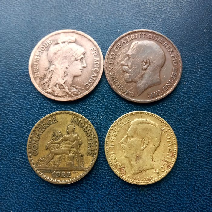 4 монети старої Європи.