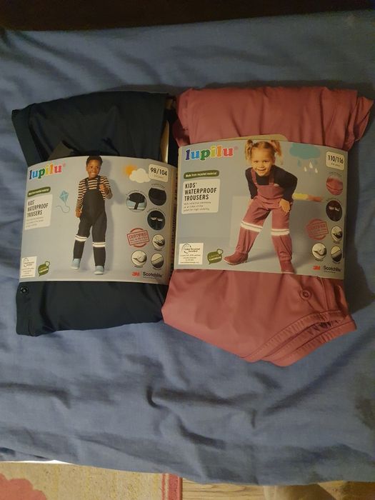 NOWE spodnie przeciwdeszczowe 110/116