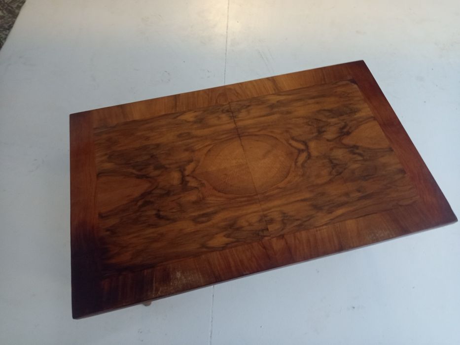 Mesa de centro me antiga