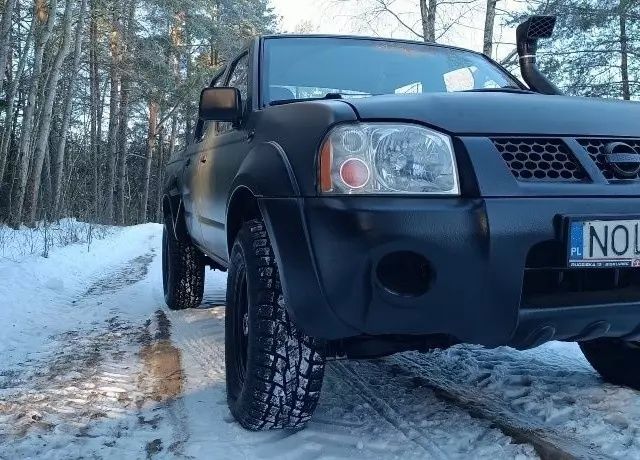 Nissan navara 2.5 дизель