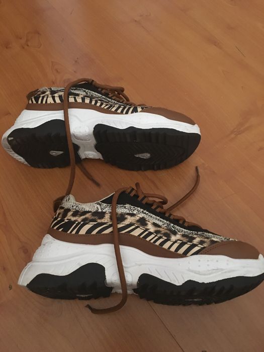 Teniis Castanhos Platanforma trigreses