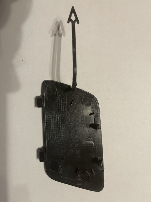 AUDI A6 C6 zaślepka haka holowniczego zderzaka