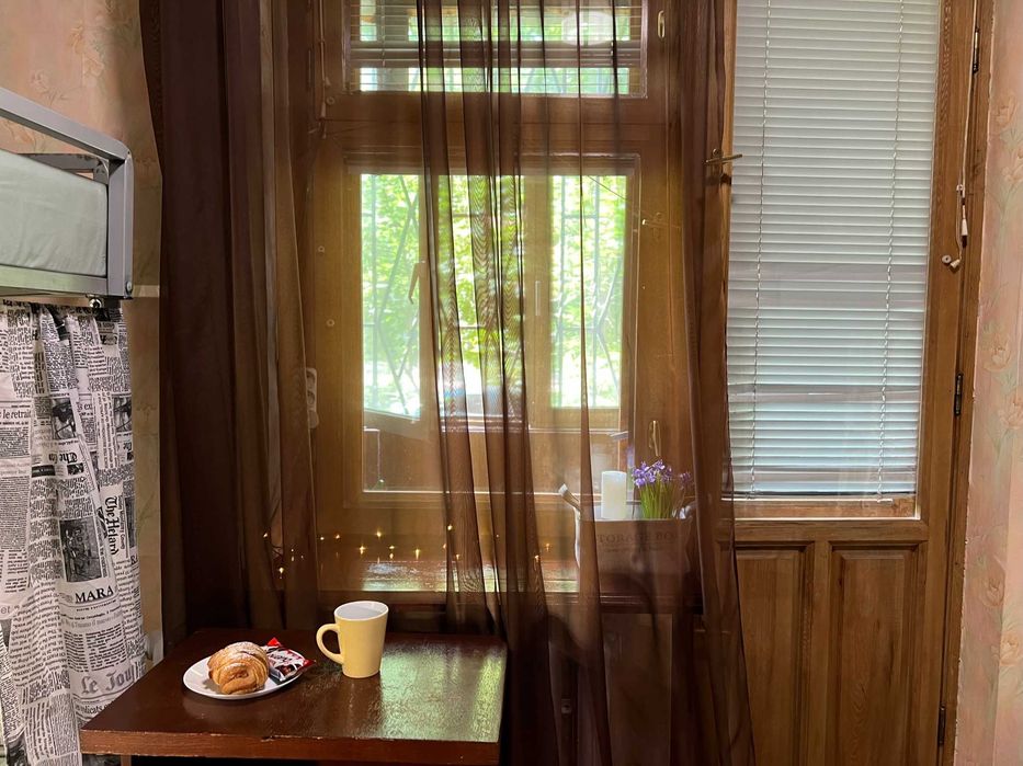 Место в комнате. Киев, Днепровский район — 1500 грн в месяц!