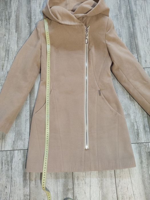 Пальто жіноче демісезон, пальто бежеве, розмір 42 (S)