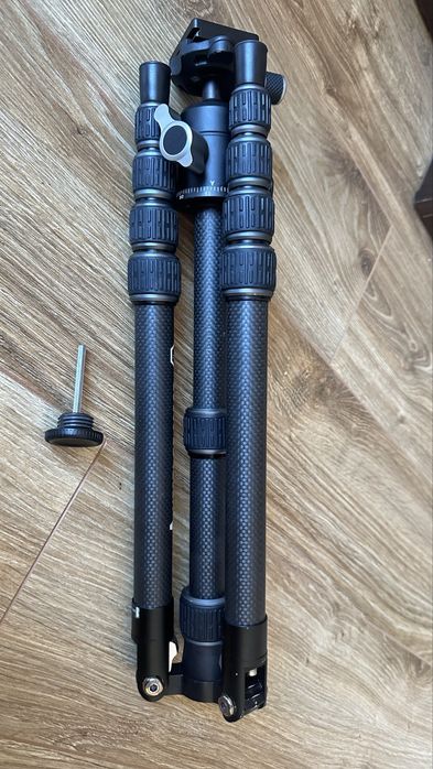 Statyw fotograficzny Vanguard  Vesta TB 235CB carbon