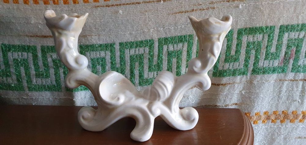 Candelabro muito antigo