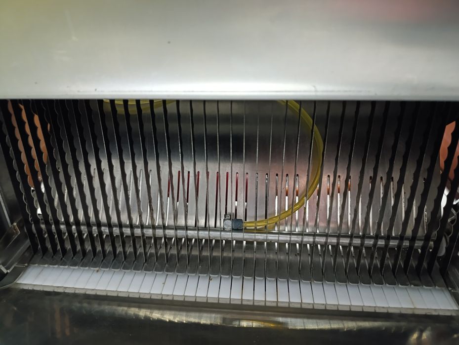 Хліборізка. Машина для нарізання хлібу. MHS