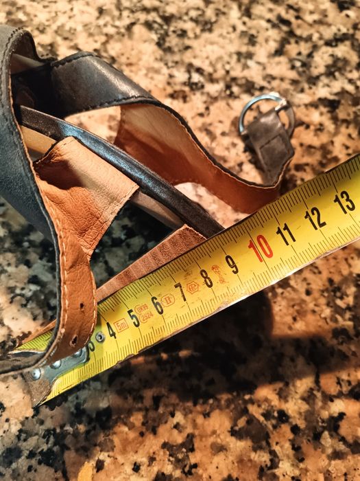 Sandálias senhora preta salto alto