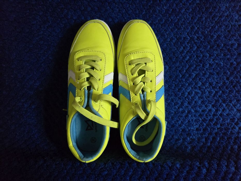 Buty sportowe 39