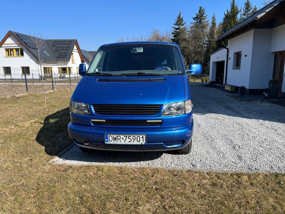 Volkswagen Multivan Multivan T4. Wersja oryginalna  z kompletnym i sprawnym wyposażeniem .