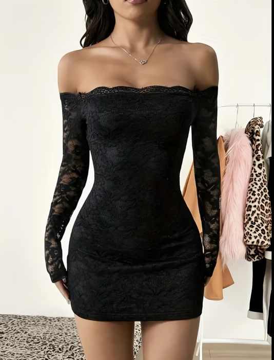 Плаття жіноче чорне