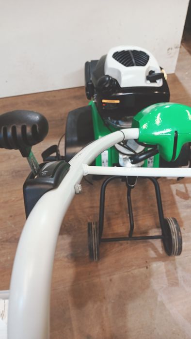 Glebogryzarka VIKING HB 585