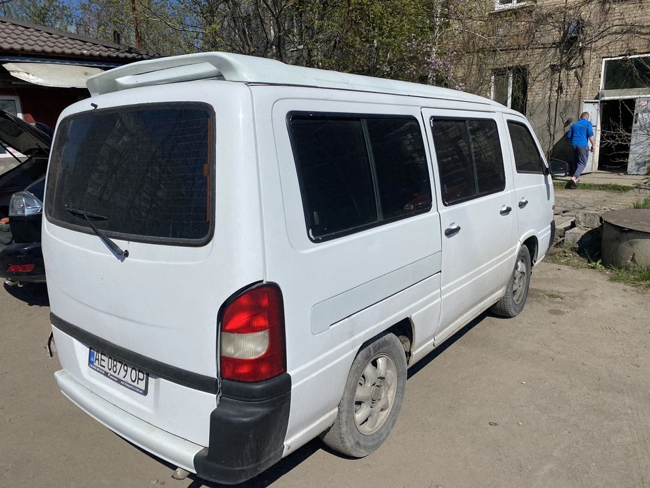 Продам пассажир. Дизель 2001г