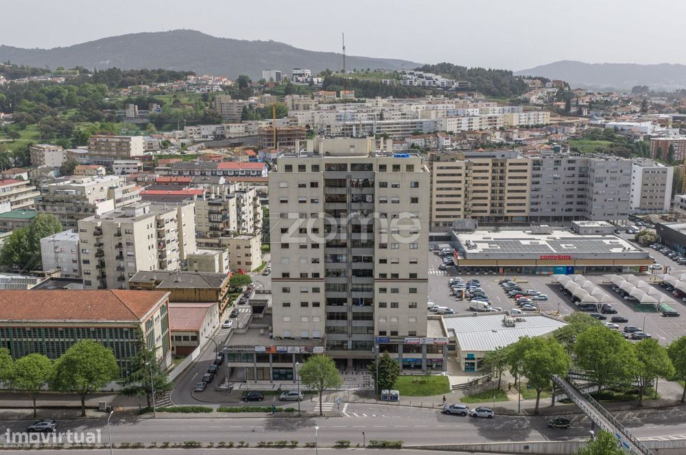 Apartamento T2, em Maximinos, Braga
