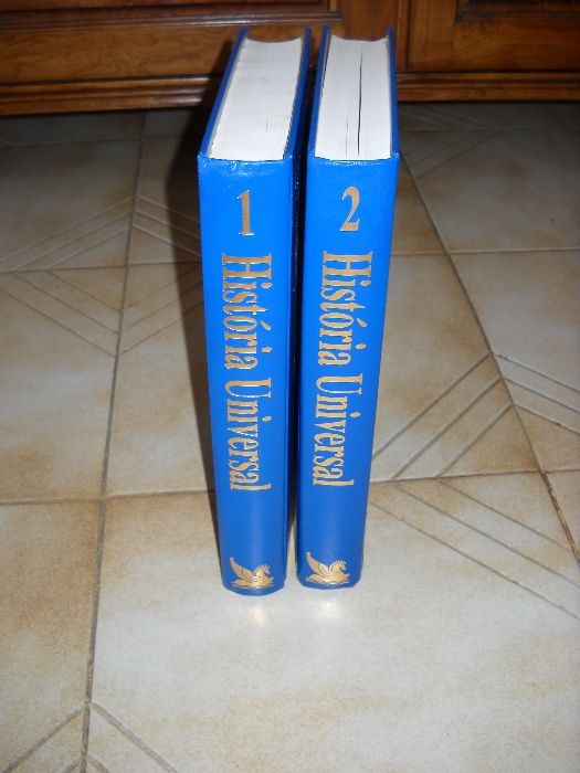 Vendo Atlas de Portugal e 2 dois volumes da História Universal