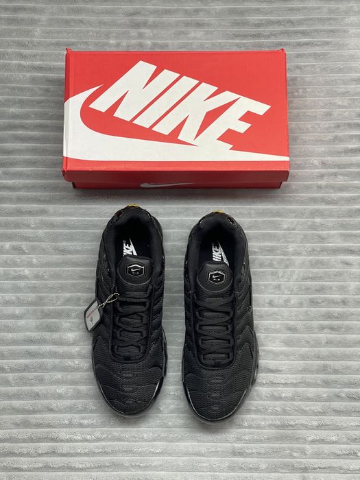 Nike TN Pretos Novos