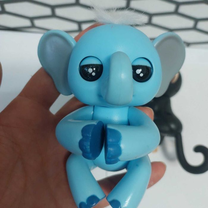 Слоник, дракон мавпочка на палець інтерактивні, оригінал,  WowWee.