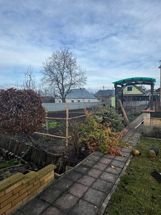 Продам будинок смт Ярмолинці