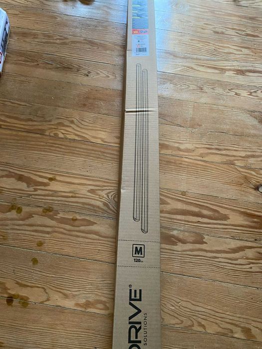Roof bars for Volvo V60 (kit barras tejadilho para Volvo V60/S60/S60 Cross Country)