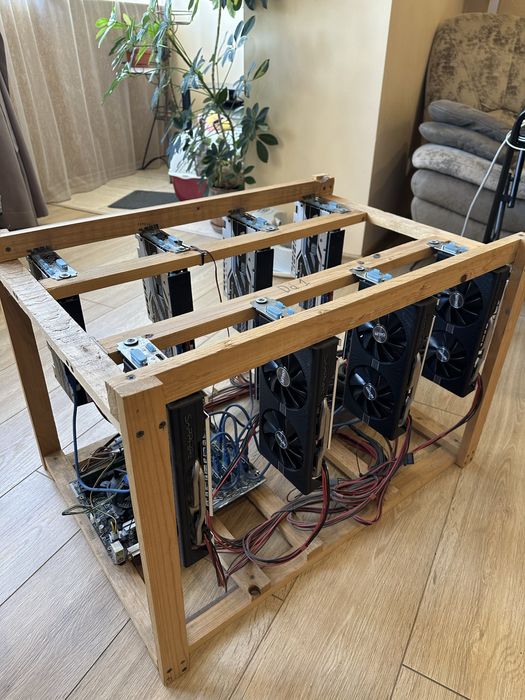 Майнинг ферма RX580 8GB sapphire