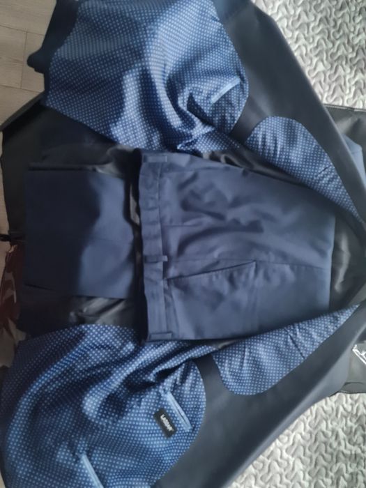 Garnitur LASSAR Jak Nowy