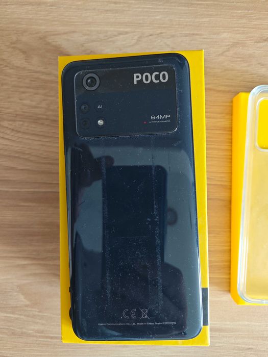 POCO M4 pro, uszkodzony LCD